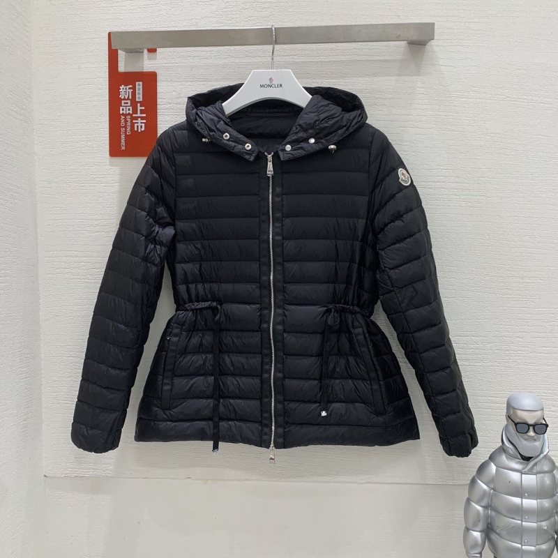 G*u*i down coat